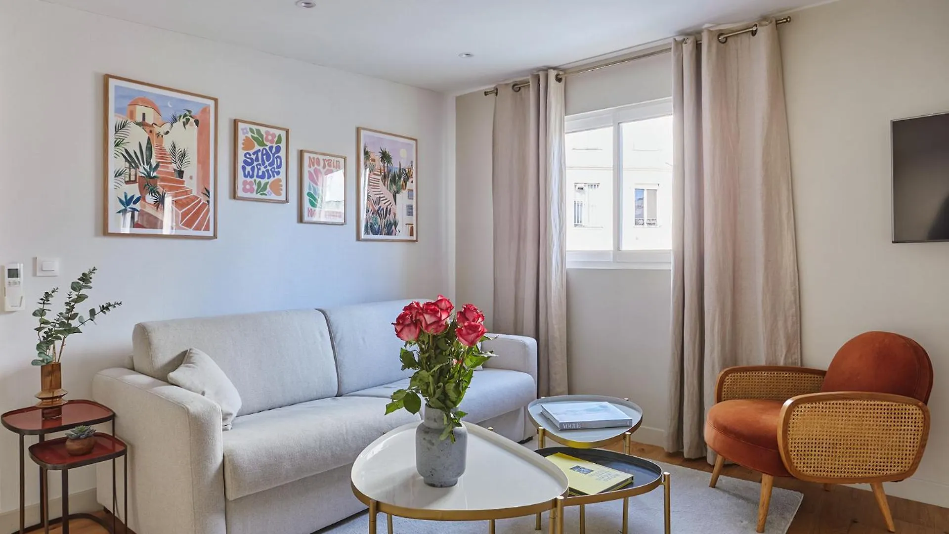 Center Of By Prestige Appartement